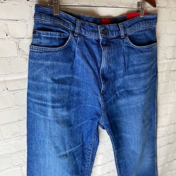 Hugo Blue Jeans 938 Tapered stretch denim - Picture 3 of 13